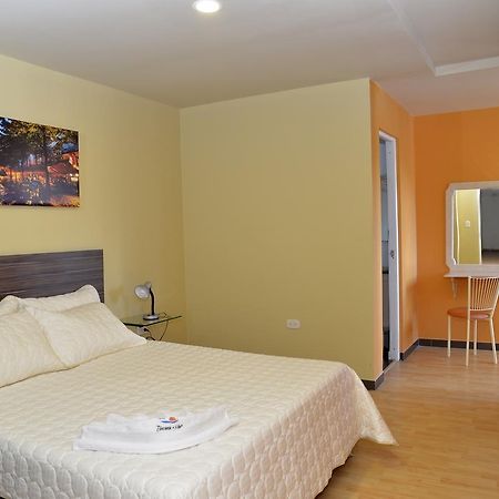 Hotel Toscana Del Mar Cartagène Extérieur photo